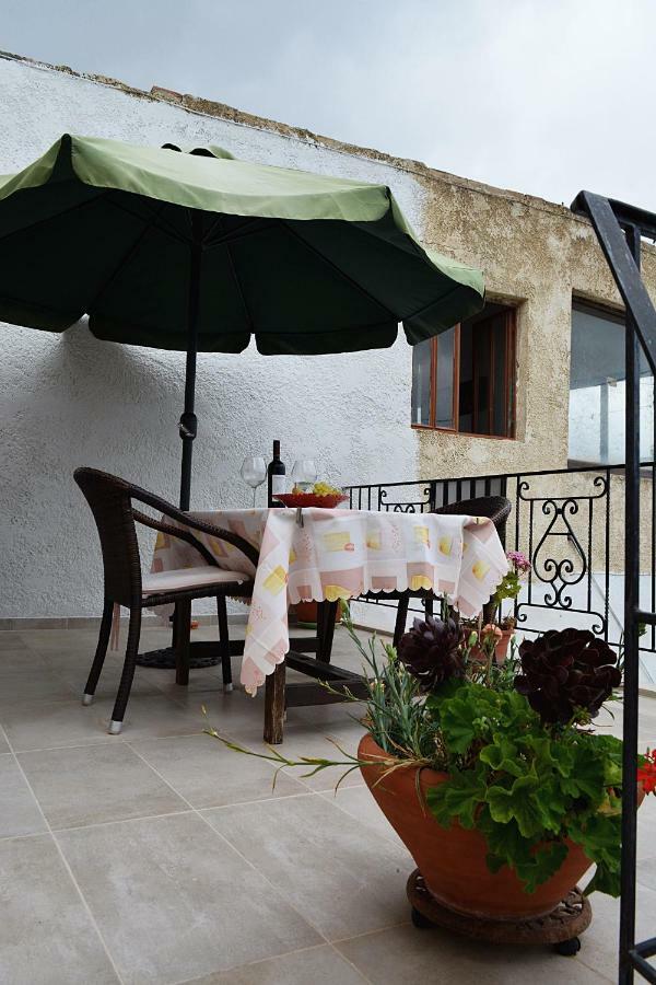 Arches Eleftherna Exterior foto